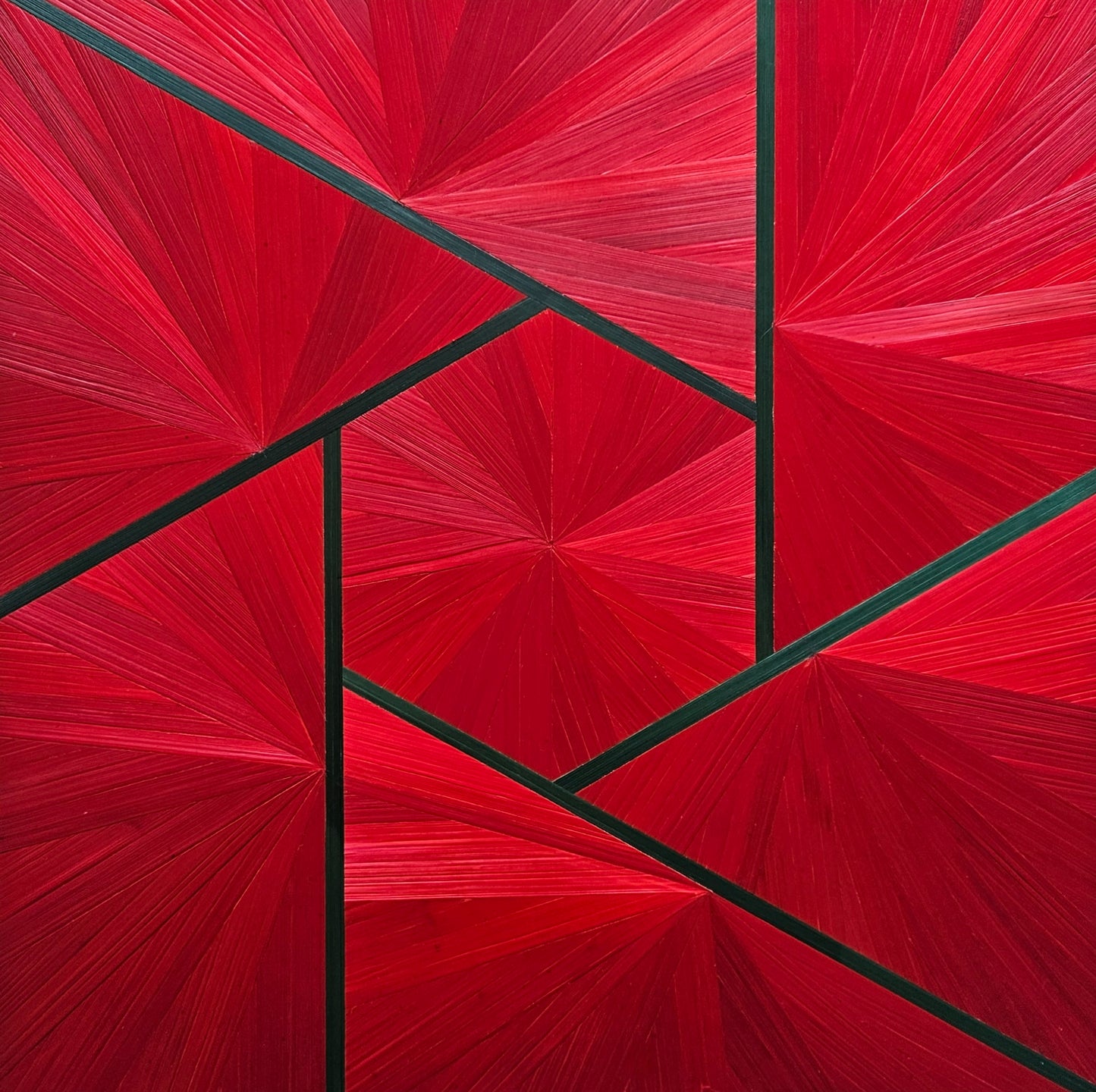 Mélody Paris, Rouge, marqueterie de paille, 30x30cm